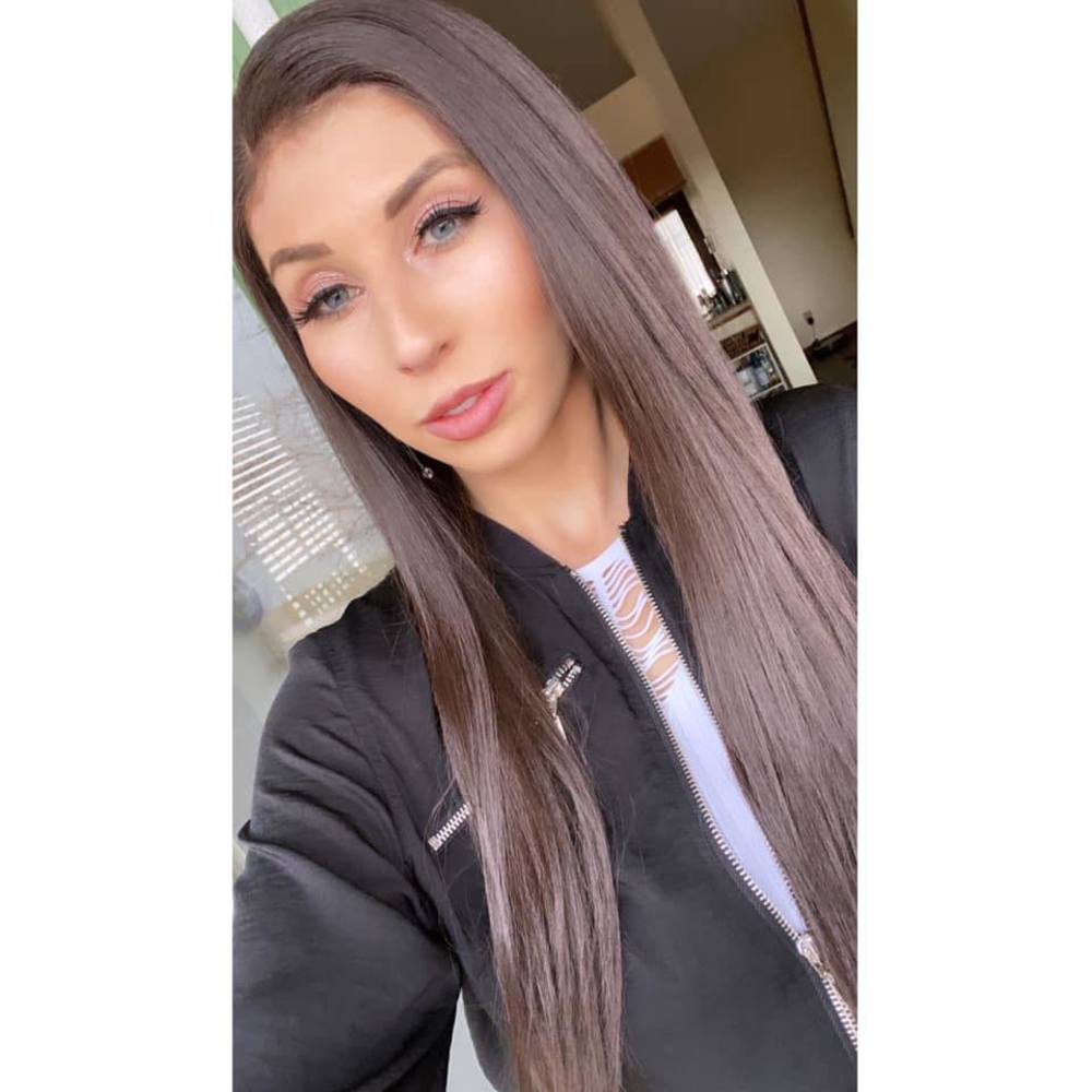 Meet your Posher, Vanessa